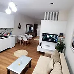 Armando's House Daire Dıraç