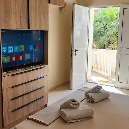 Armando's House * Durrës