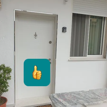 Armando's House * ドゥラス