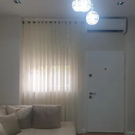 Armando's House アパート